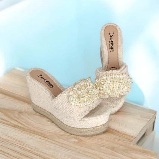 Sandalias con perlas